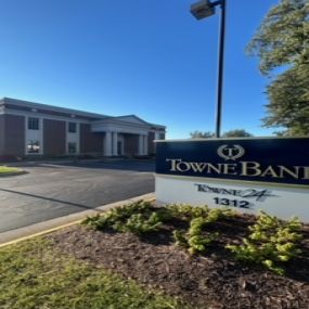 TowneBank Greenbrier Chesapeake Banking Location