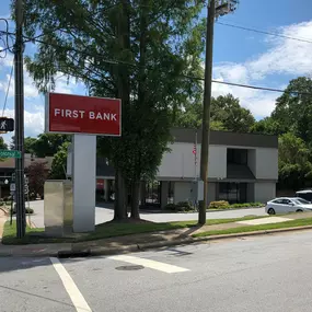 Come visit the First Bank Asheville North branch on Merrimon Avenue. Your local team will provide expert financial advice, flexible rates, business solutions, and convenient mobile options.