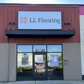 LL Flooring #1428 Albany | 1241 SE Clay Street | Storefront