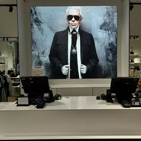 Bild von KARL LAGERFELD Outlet