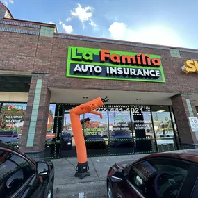 Bild von La Familia Auto Insurance