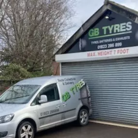 Bild von G B Tyres (Taunton) Ltd.