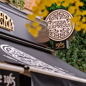 Bild von PizzaExpress - Twickenham York Street