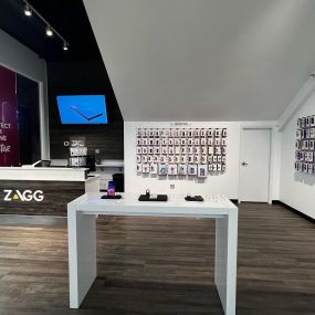 Store Interior of ZAGG Dimond