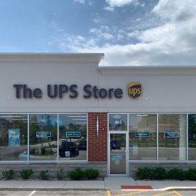 Your local Bensenville - Wood Dale UPS Store