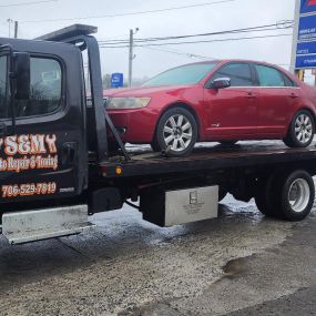 call now for a heavy duty towing service!