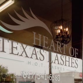 Bild von Heart of Texas Lashes