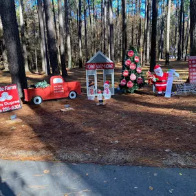 We are ready for Light Up the Pines at Lincoln Parish Park! Thursday December 1- Saturday, December 3rd! Beautiful displays and lots of lights! 
#lincolnlightsupthepines #lincolnparishpark #statefarmgoodneighbor