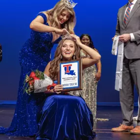 Congratulations to one of our customers, Chanley Patterson as being crowned Miss LA Tech!! We love her!! ❤️❤️ And congrats to her parents as well! ❤️