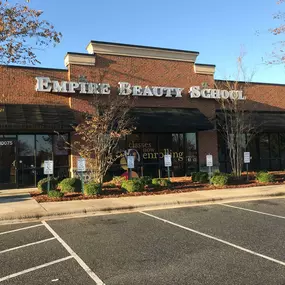 Bild von Empire Beauty School