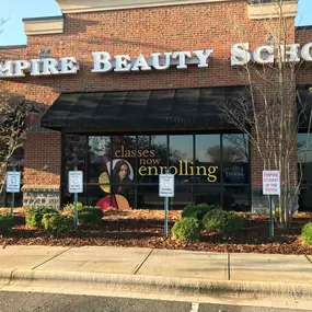 Bild von Empire Beauty School