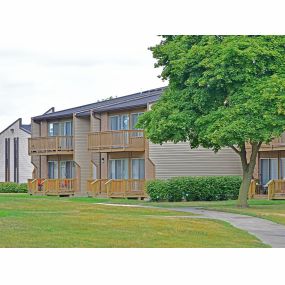 Outside building Grand Bend Club Apartments