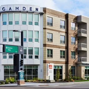 Exterior building leasing center at Camden Lincoln Station Apartments in Lone Tree, CO
