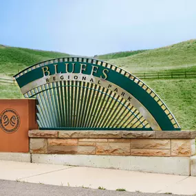 Neighborhood bluffs park near Camden Lincoln Station Apartments in Lone Tree, CO