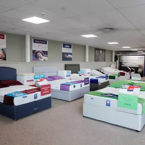 Bild von Dreams Caerphilly - Store and Outlet