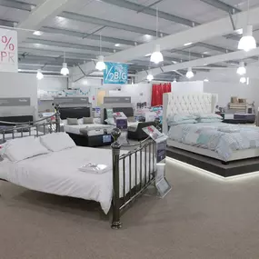 Bild von Dreams Caerphilly - Store and Outlet