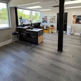 Interior of LL Flooring #1144 - Auburn Hills | Check Out Area