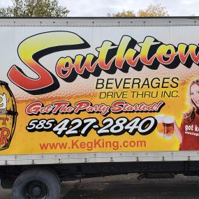 Bild von Southtown Beverages Drive-Thru Inc