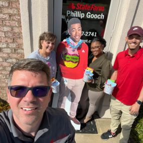 Hanging out with my “peeps” on this Good Friday.  Missing our colleague Becky who is miles away, but thankful for all they do for our customers.  Have a great weekend.