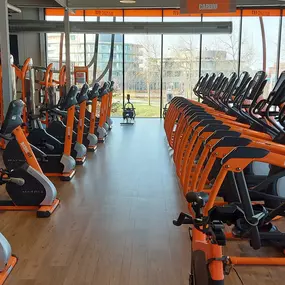 Basic-Fit Naaldwijk Gildestraat 24/7 - cardio