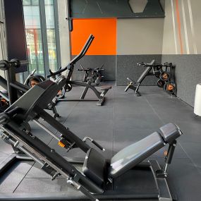 Basic-Fit Amsterdam Bijlmerdreef - free weight zone