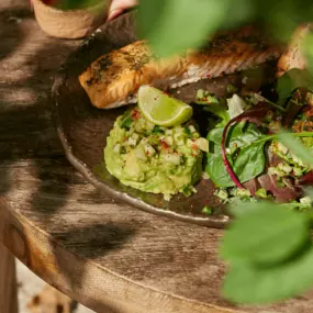 Nikkei Guacamole