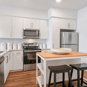 Chef-style kitchens at The Huntington luxury apartments in Duarte, CA.