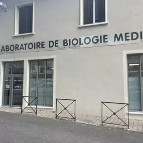 Bild von BIOGROUP - Laboratoire de Tarare