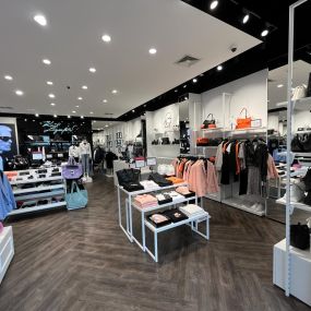 Bild von KARL LAGERFELD Outlet