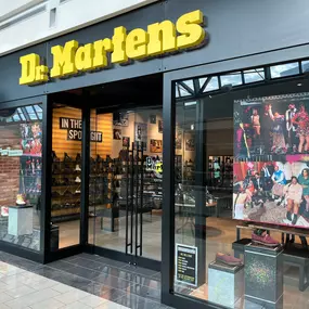 Bild von Dr. Martens Stonebriar