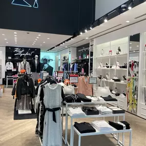 Bild von KARL LAGERFELD Outlet