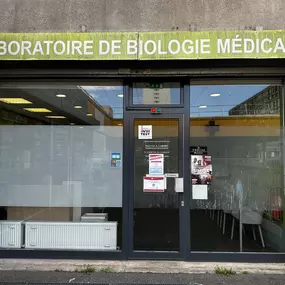Bild von Laboratoire Bois l'Abbé - Champigny-sur-Marne -  BIOGROUP PARIS OUEST
