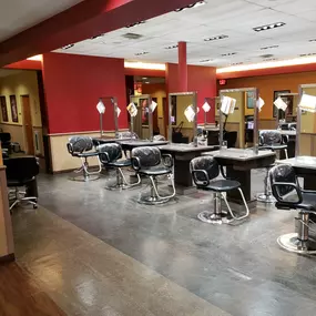 Bild von Empire Beauty School
