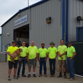 Crockett Electric team with mascot