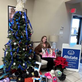 2023 Christmas donations to local charities led by agency team member, Sarah McClure