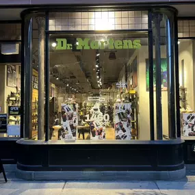 Bild von Dr. Martens Union Square