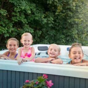 perfect-hot-tub-fun-with-entire-family