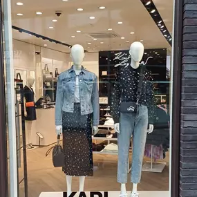 Bild von KARL LAGERFELD Outlet