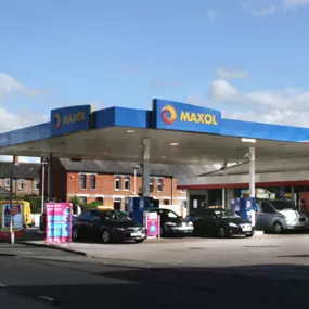 Bild von Maxol Service Station Tates Avenue