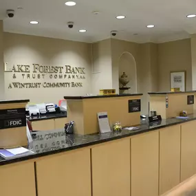 Bild von Lake Forest Bank & Trust