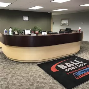 Ball Body Shop in Middleton – Front Desk at Ball Body Shop.