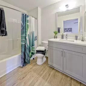University Walk - Bathroom
