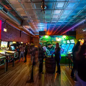 Arcade game bar