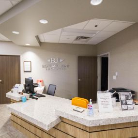Bild von Bone and Joint Institute of Tennessee -Thompson Station Orthopaedic Urgent Care