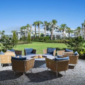 Outdoor Seating Area at The Gallery at Trinity Luxury Apartments in Trinity, FL