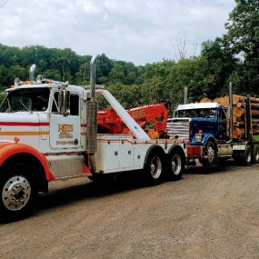 Bild von Rees Hauling and Towing