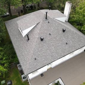 Bild von SoCo Roofing & Restoration