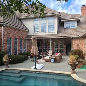Your home in Stonebriar deserves the best protection from Texas’ unpredictable weather. At High Performance Roofing, we provide top-quality roofing, metal roofing, and solar solutions designed to withstand extreme heat, hailstorms, and high winds—all while enhancing your home’s beauty and efficiency.