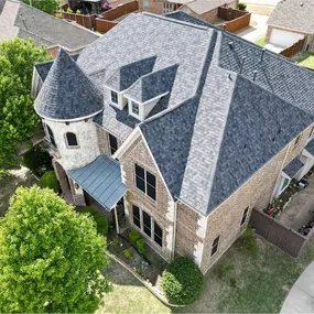 Your home in Dominion at Panther Creek deserves superior protection from Texas’ extreme weather conditions. At High Performance Roofing, we provide top-quality roofing, metal roofing, and solar solutions designed to keep your home safe from intense heat, hailstorms, and high winds—all while boosting energy efficiency and curb appeal.