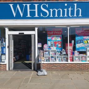 Bild von DHL Express Service Point (WHSmith Tenterden)